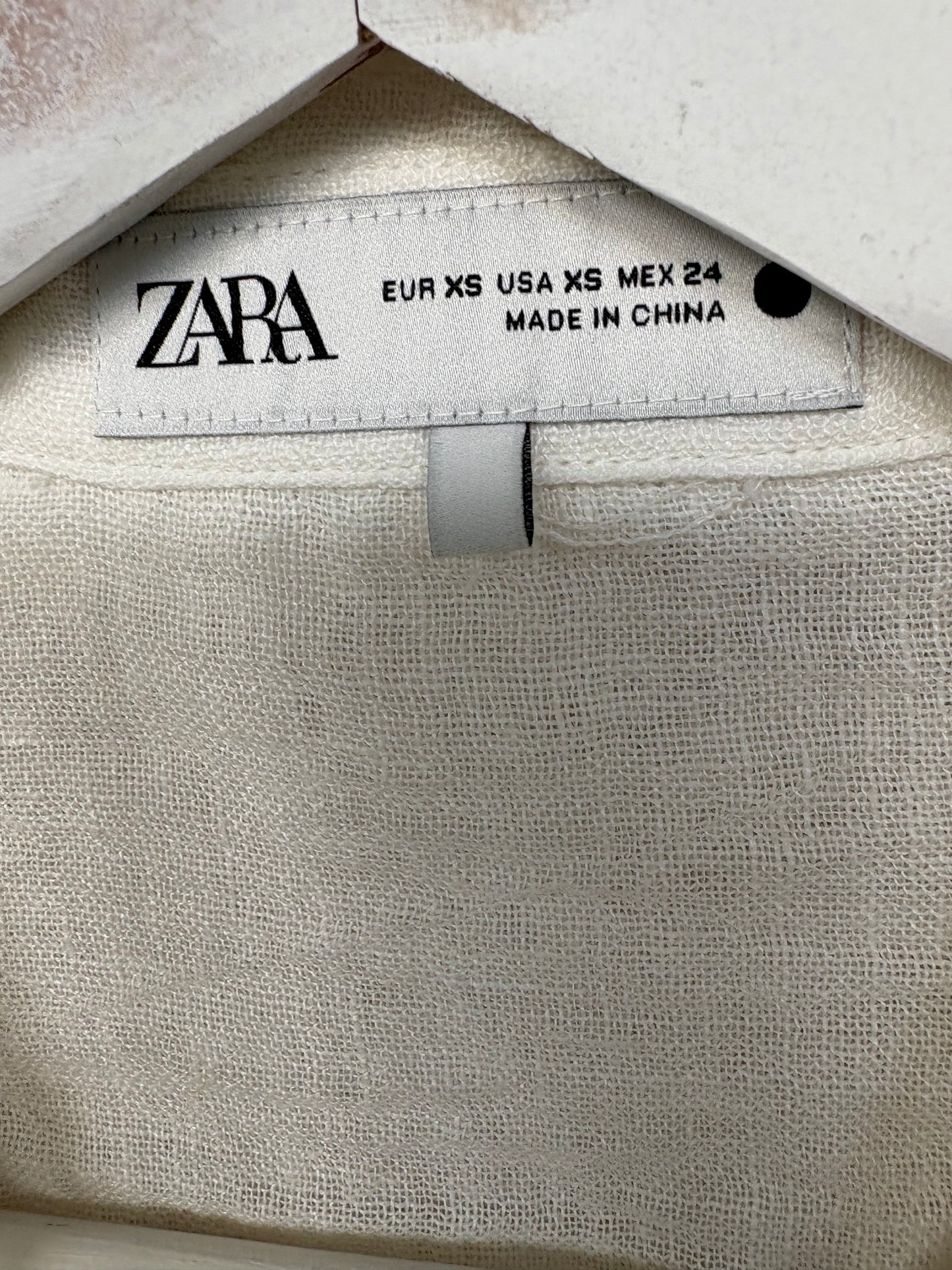 ZARA. Crochet cotton blouse. Size XS