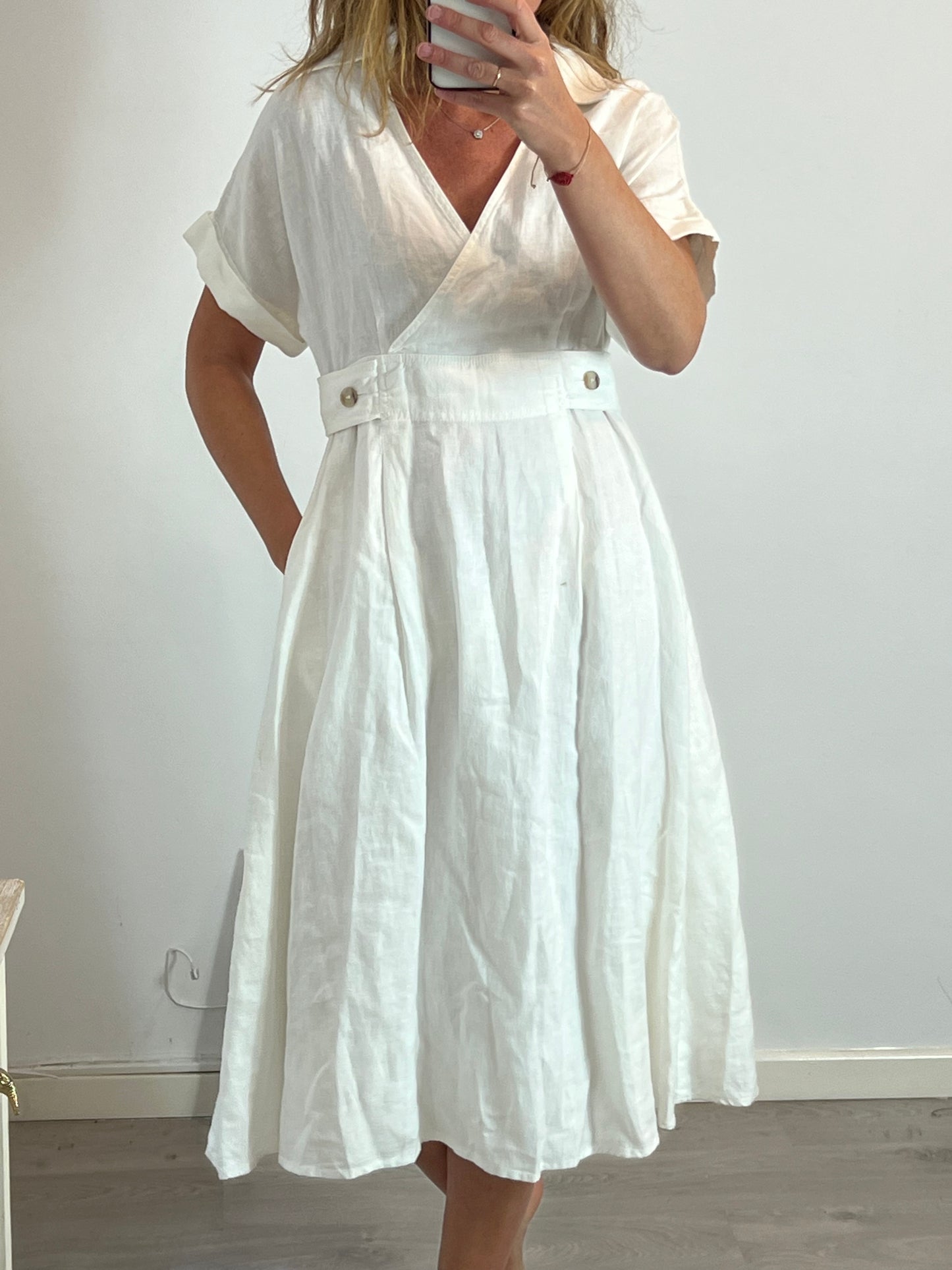 BANANA REPUBLIC. White cotton midi dress. Size XS