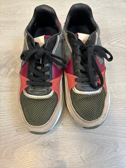 HOFF. Zapatillas texturas burdeos. T 41