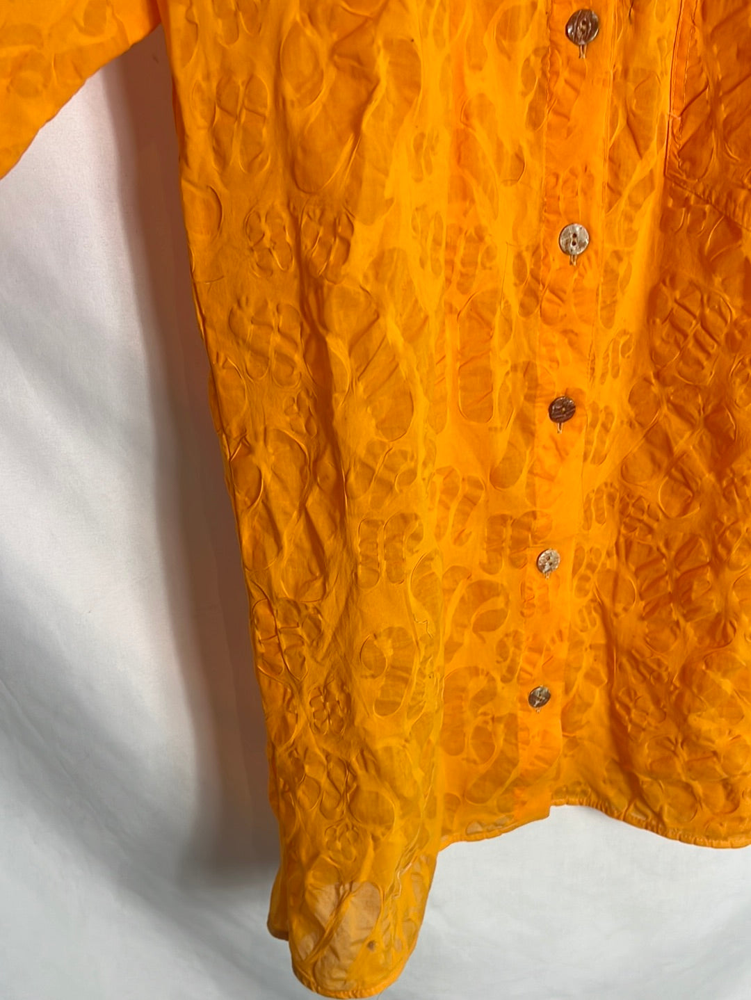 NANUSHKA. Blusa textura estilo vintage. T M/L