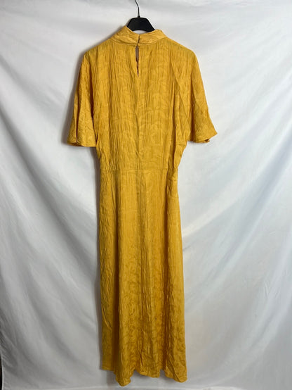 MANGO. Vestido largo mostaza textura. T XL