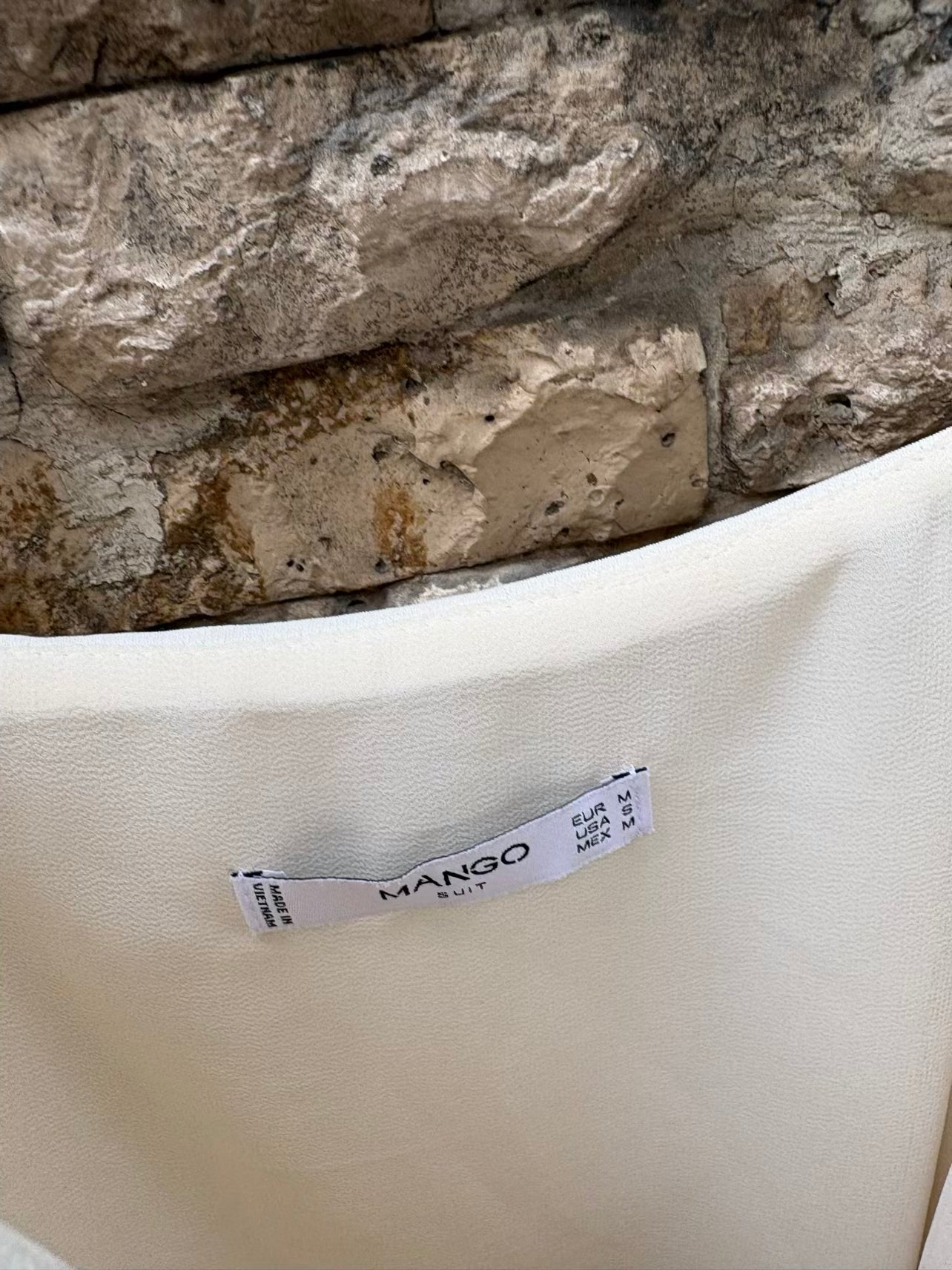 ZARA. Basic white T-shirt. TM