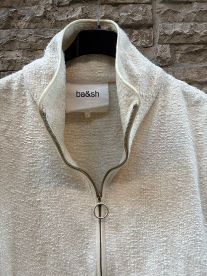 BA&SH. Chaqueta color crudo textura  bolsillos
