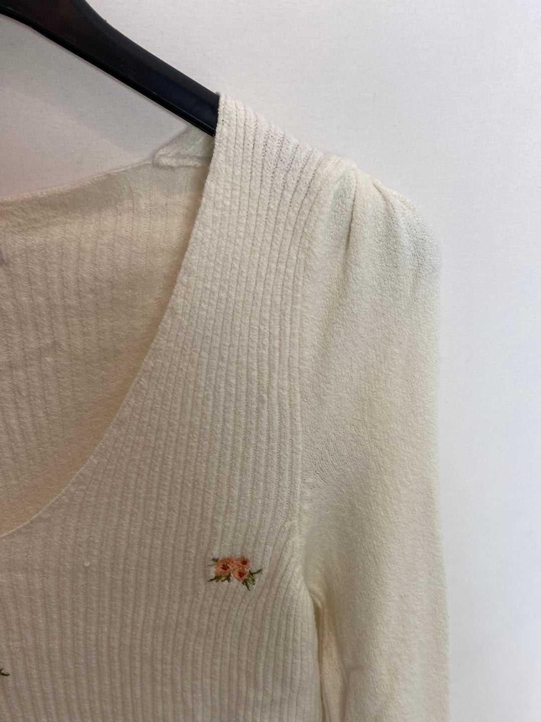 BRWONIE. Top canale blanco. T/S