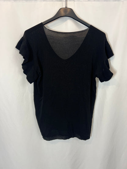 OTHERS. Black flowy knit top. TM
