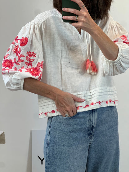 SPRINGFIEL. Embroidered white blouse T.36