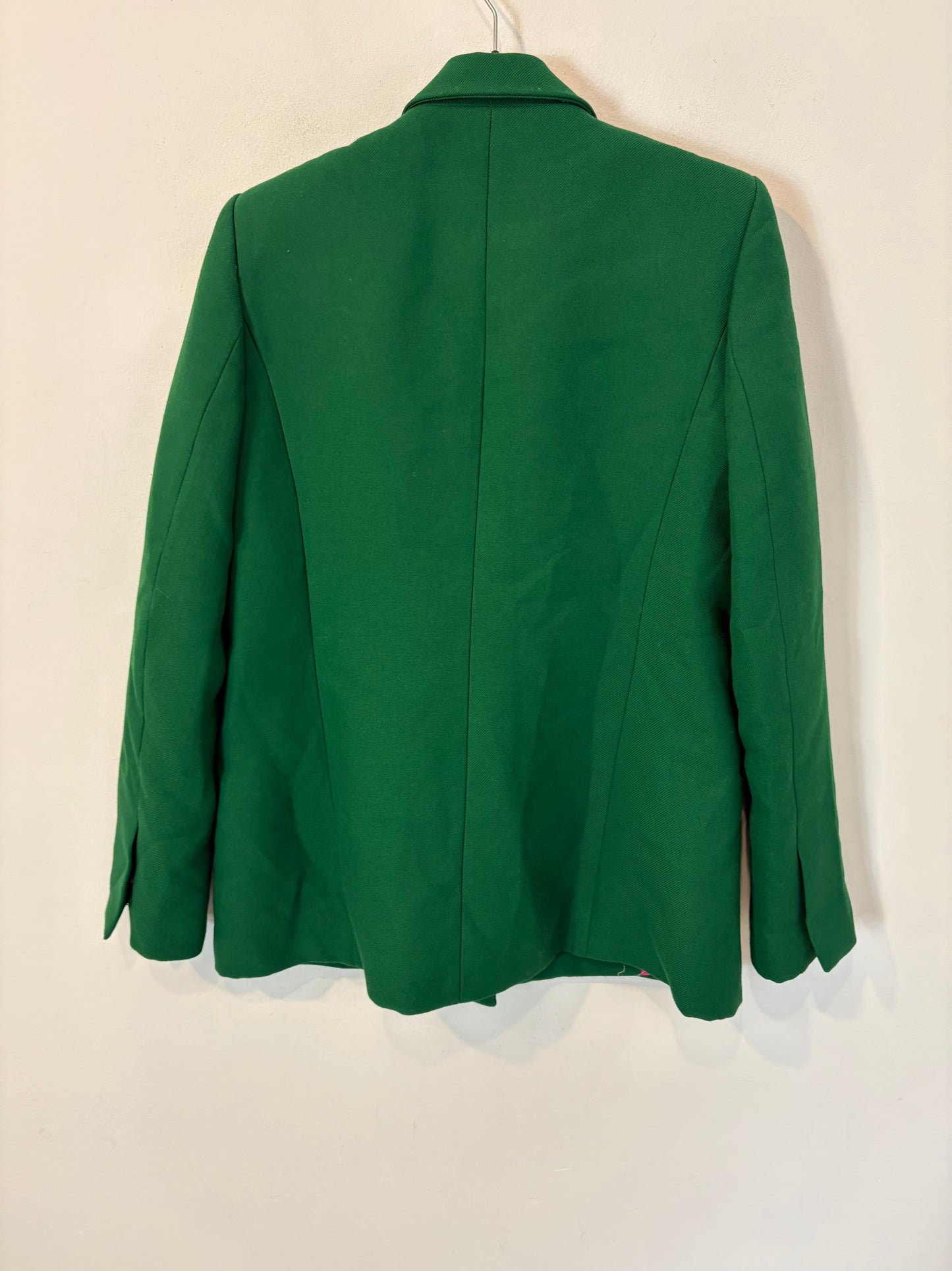 ZARA. Traje de chaqueta verde doble botonadura