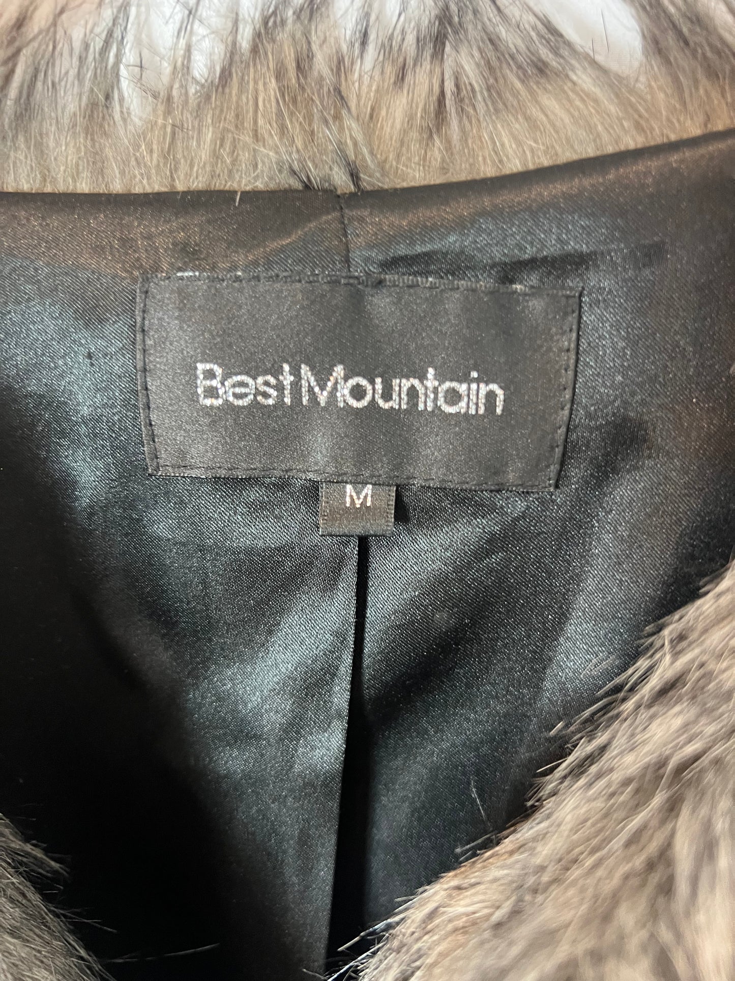 BESTMOUNTAIN. Abrigo corto pelo  T.m