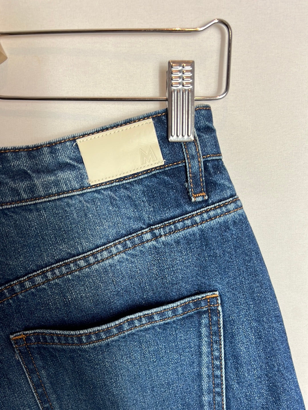 Maje. Denim crop pata ancha . T 40