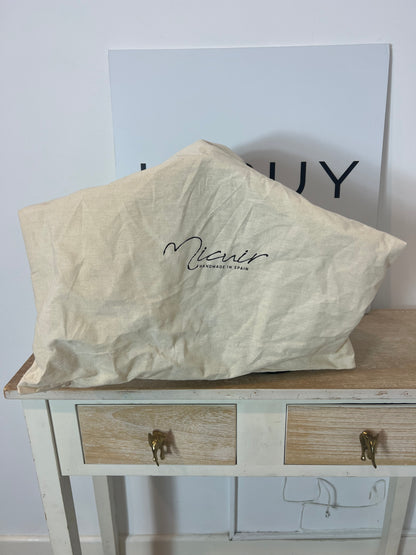 MICUIR. botas negras cowboy T.38