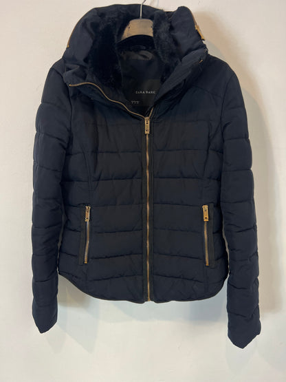 ZARA. Plumas azul capucha extraíble. T M