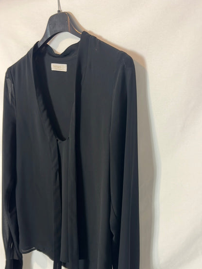 BIMANI. Blusa negra lazada. T S