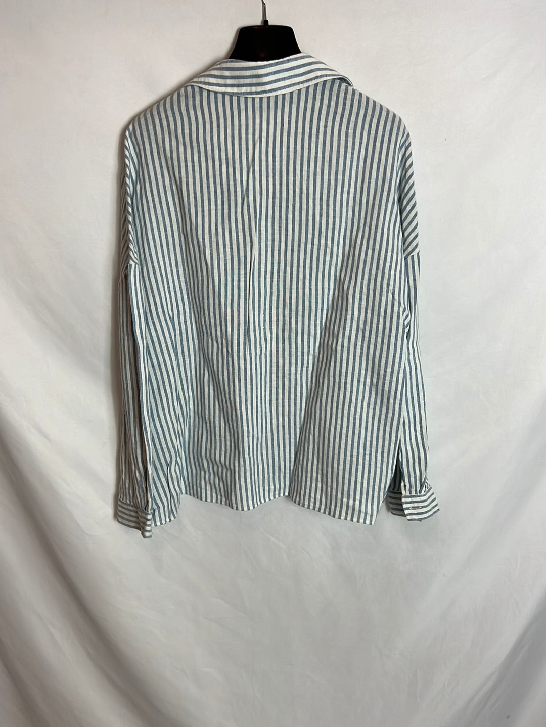 POE. Camisa rayas azul y blanca T.0(xs)