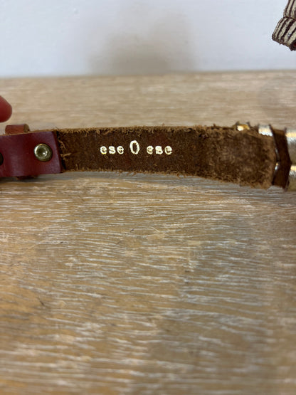 ESE O ESE. Cinturón piel rojizo. T M