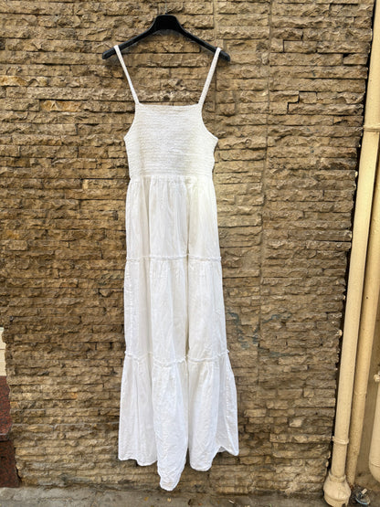 CUPLÉ. Vestido largo blanco detalle espalda