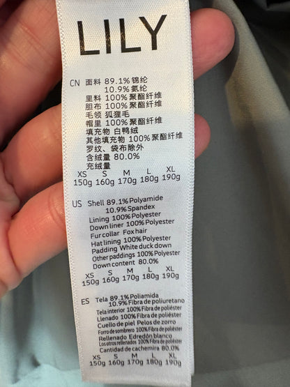 LILY. Plumas largo capucha pelo