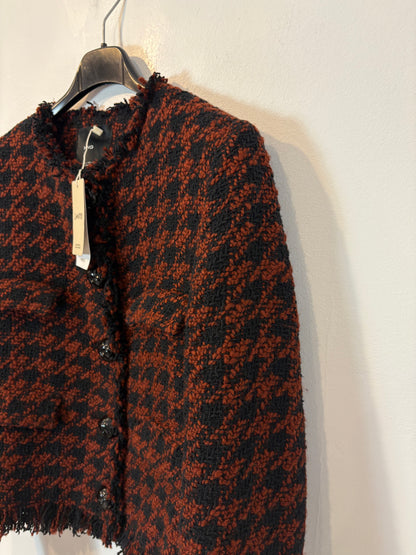 MANGO. Chaqueta tweed detalle botones