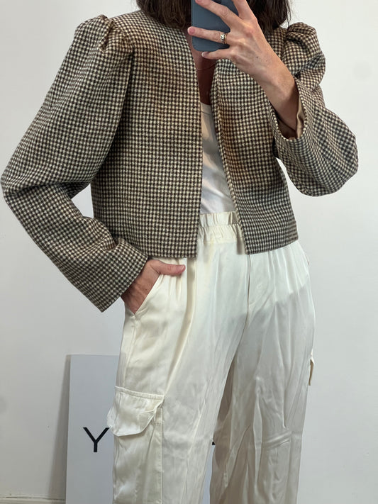 IQ. Checkered jacket with wool. TM