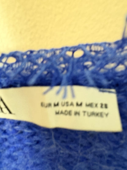 ZARA. Jersey azul  encaje