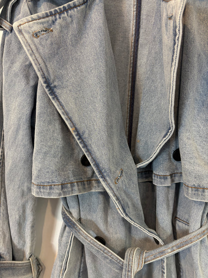 DESIGUAL. Gabardina denim