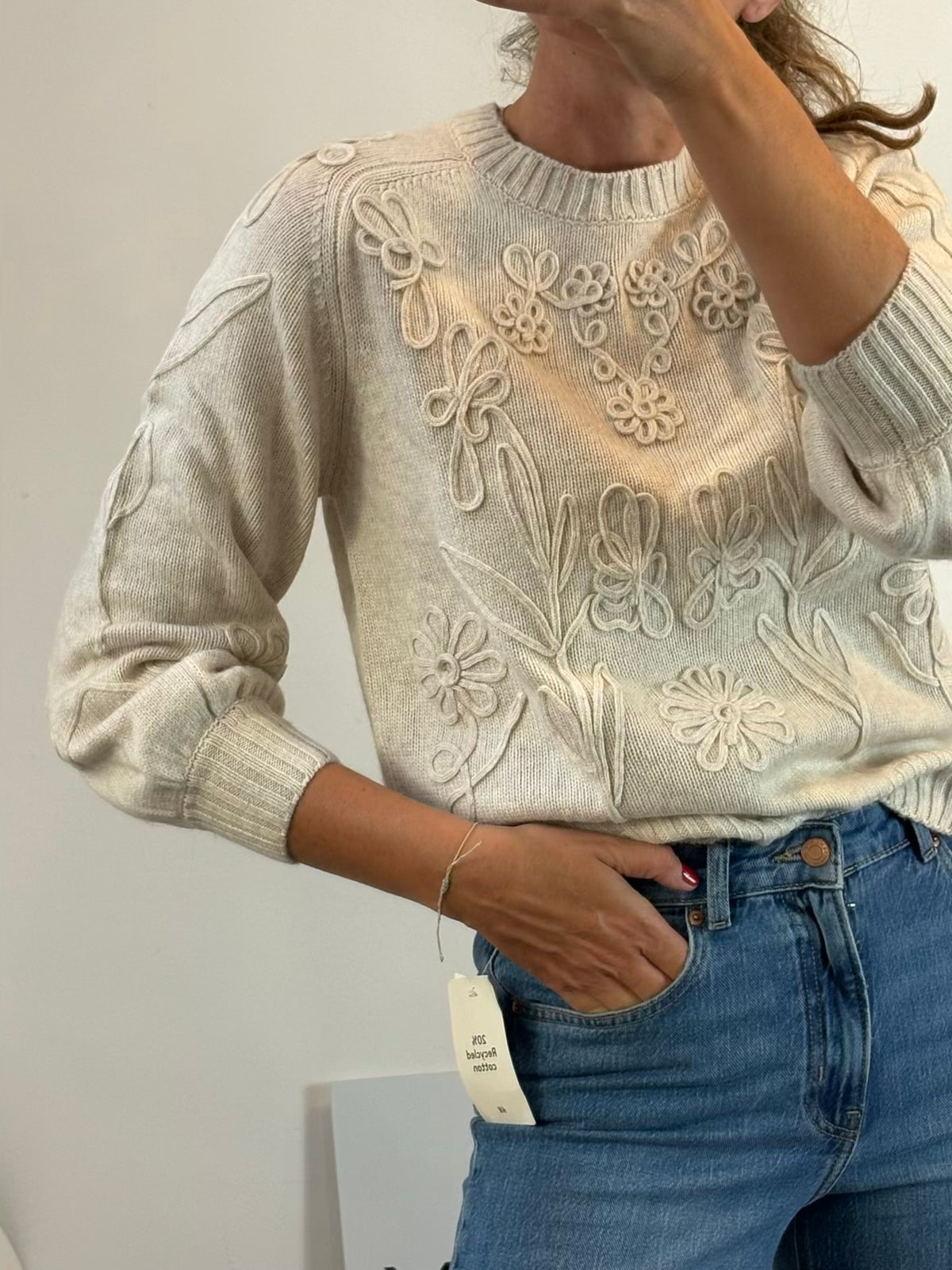 LLOYD´S. Jersey beige con lana relieves