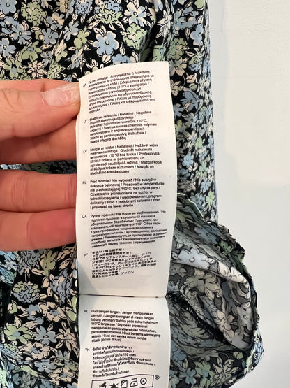 MAJE. Floral blouse with neck detail. Size 1 (XS)