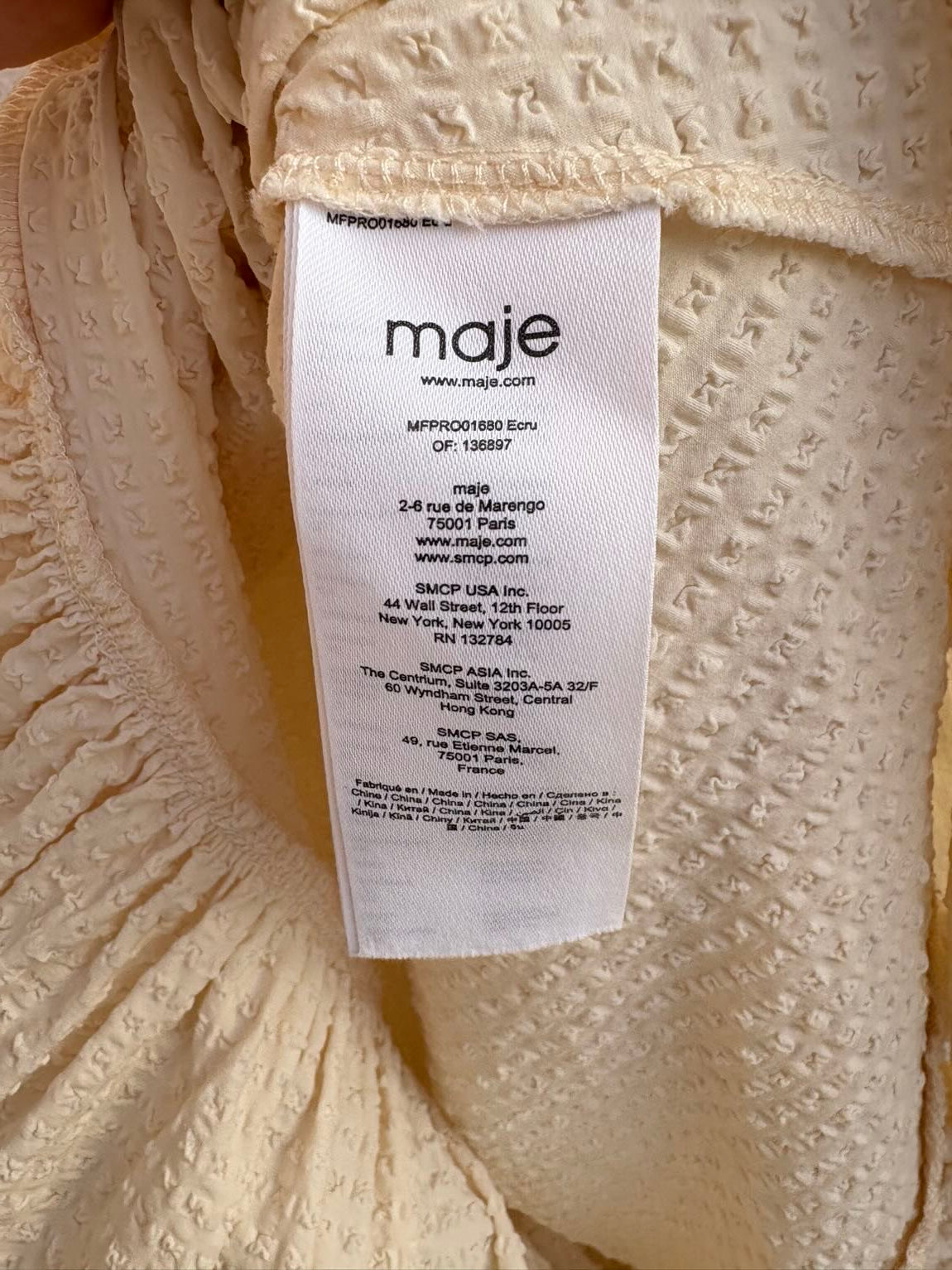 MAJE.vestido corto beige textura