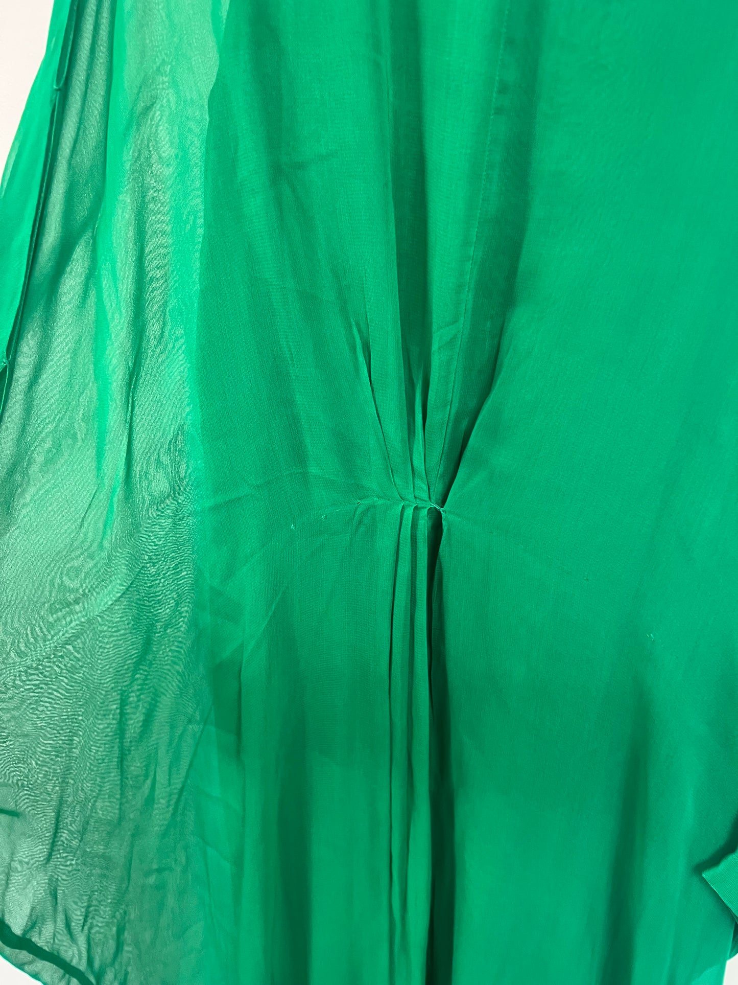 TEMBO. Vestido estilo kaftán verde. T S