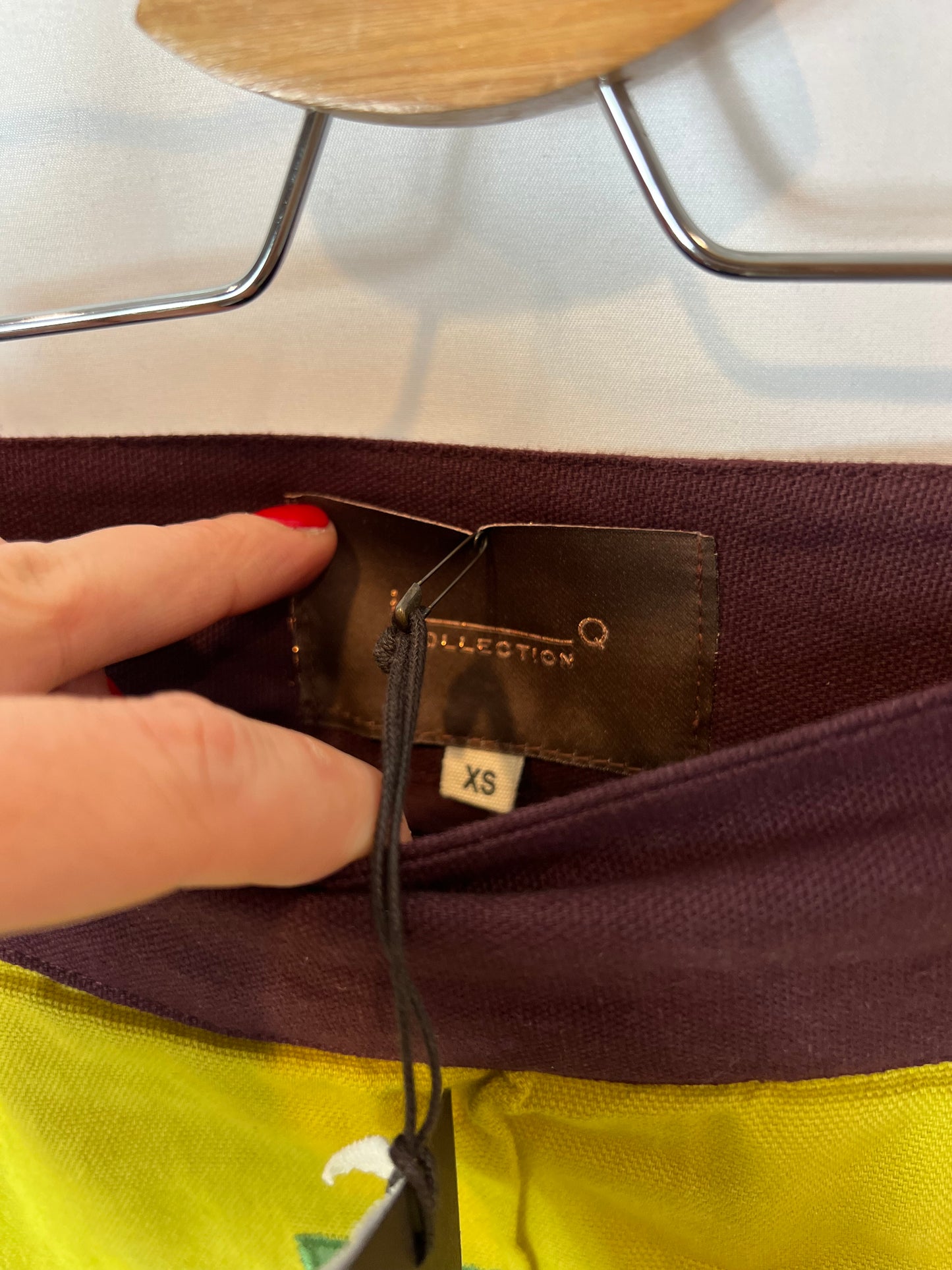 IQ COLLECTION. Total look embroidered maroon T.xs