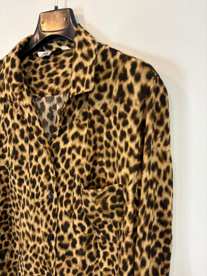 ZARA. Blusa fluida animal print. T S