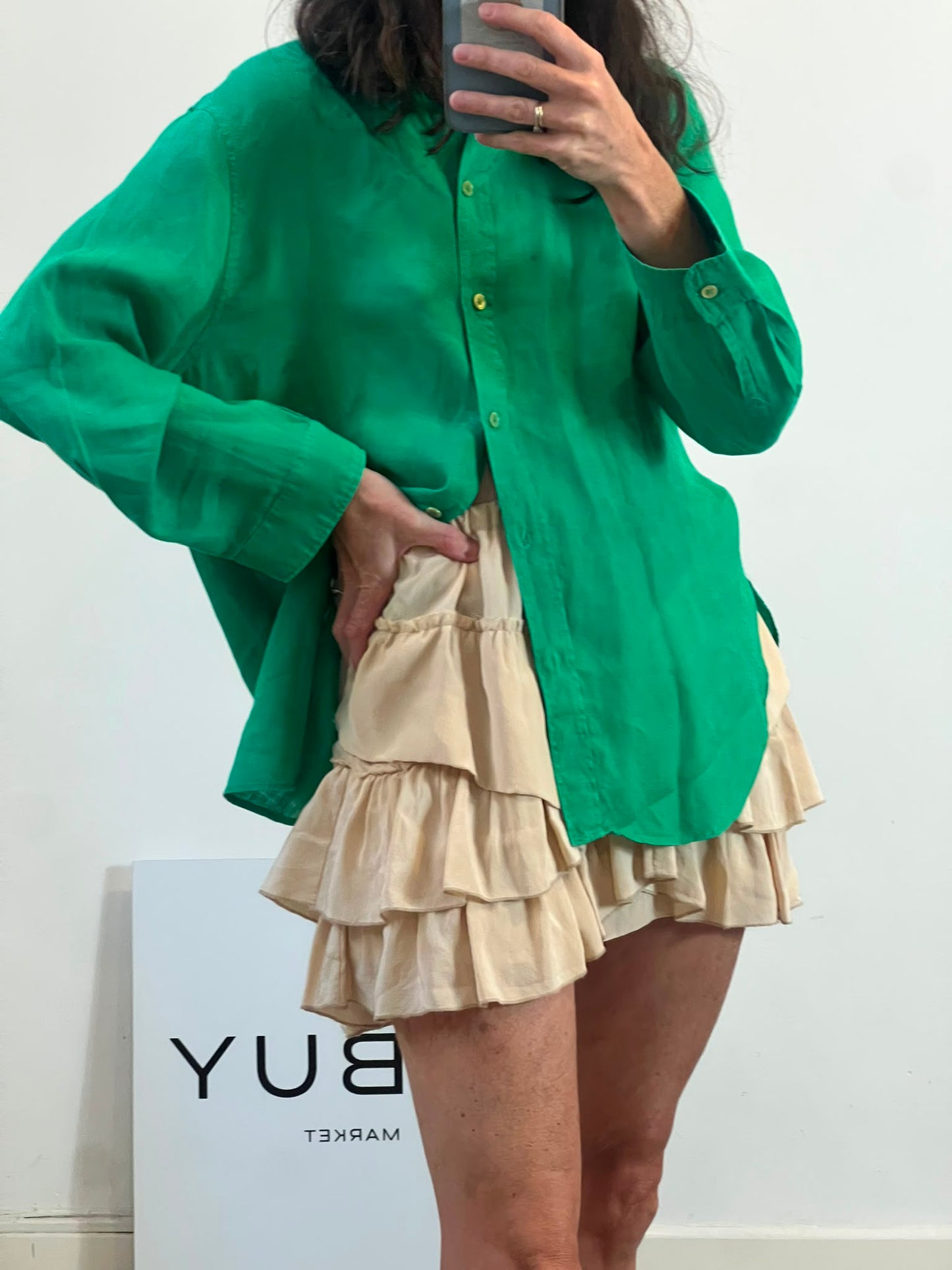 ZARA. Camisa lino verde