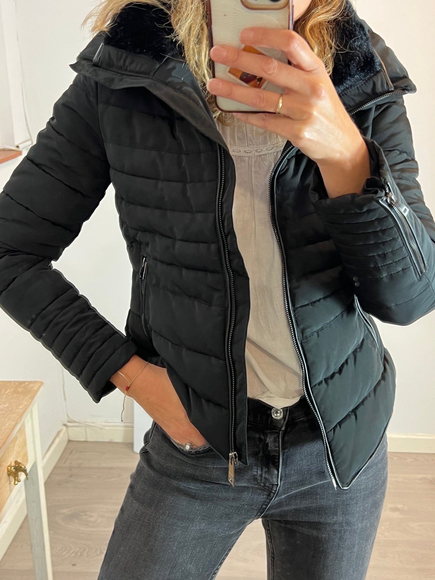 Plumas Chaleco Polipiel Zara Plumas Negra Detalle Pelo (s/m