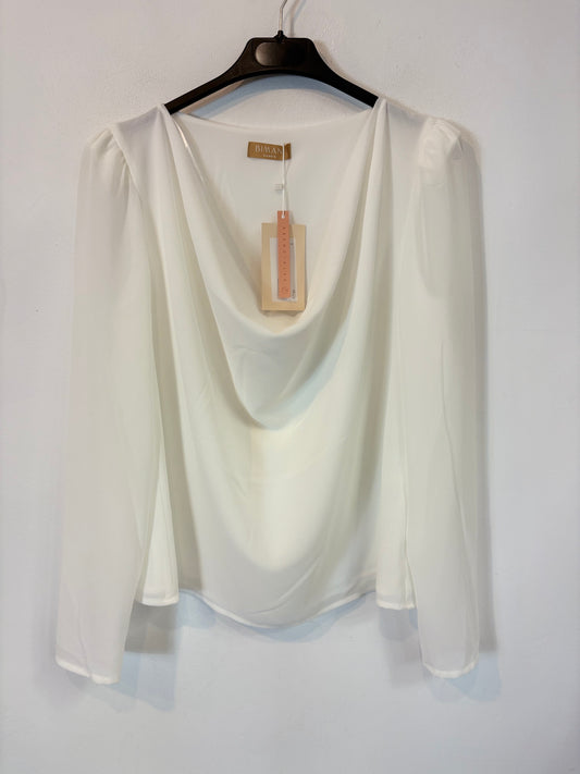 BIMANI. Blusa blanca escote fluido