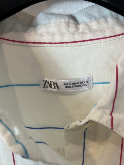 ZARA. White shirt with tricolor stripes. TS