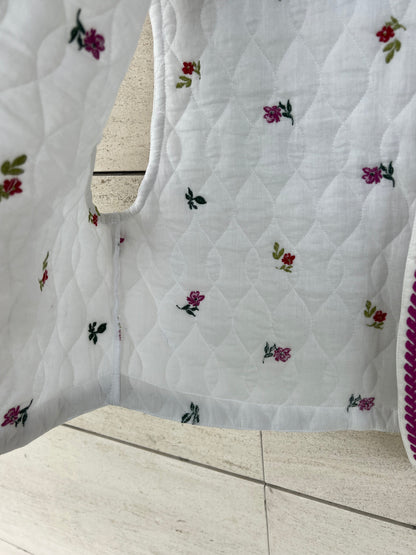 LA PETITE ÉTOILE. Chaleco blanco bordado T.1(s)