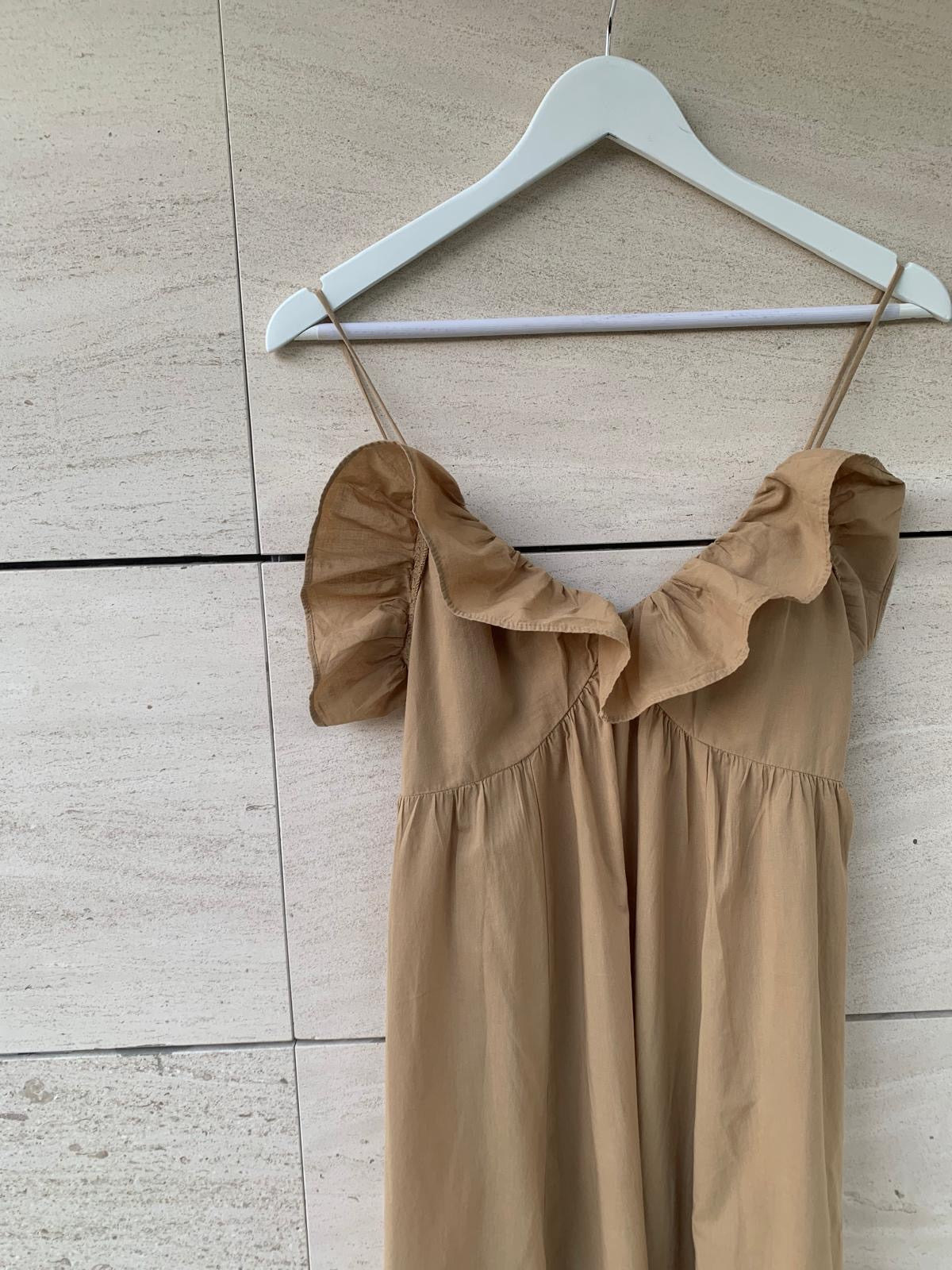 ZARA. Mustard textured back top. TS