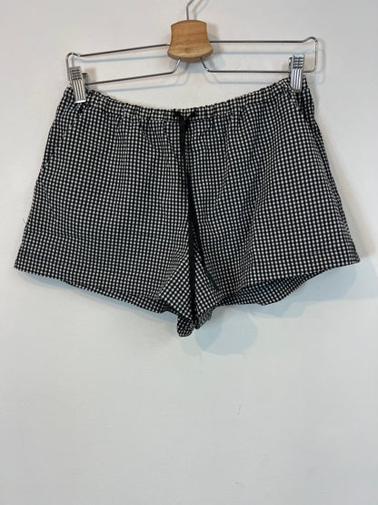 ZARA. Pantalón corto cuadros T.s