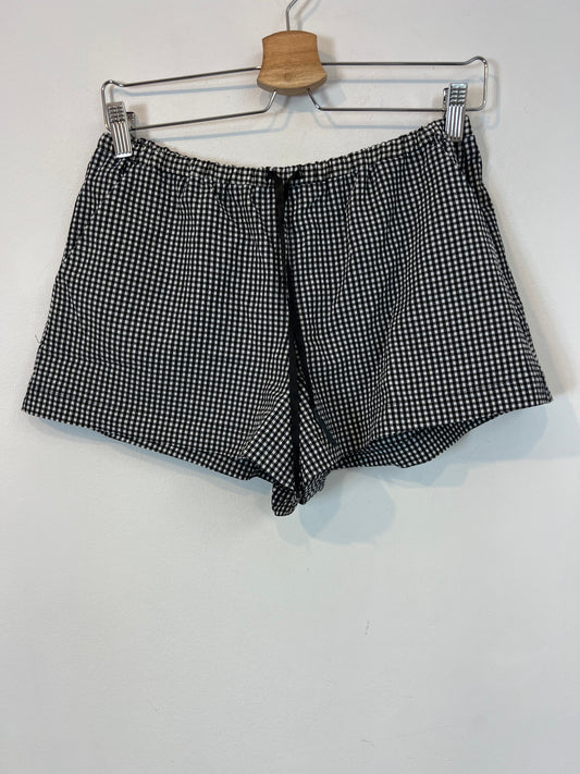 ZARA. Pantalón corto cuadros T.s