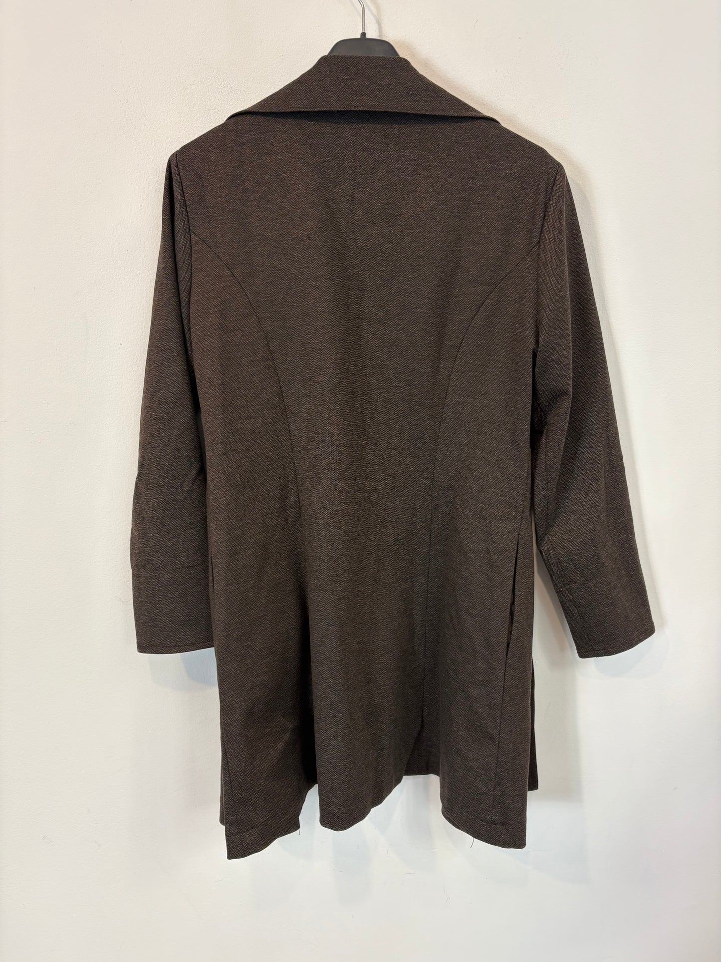 ERRE. Chaqueta marrón espiga  3/4