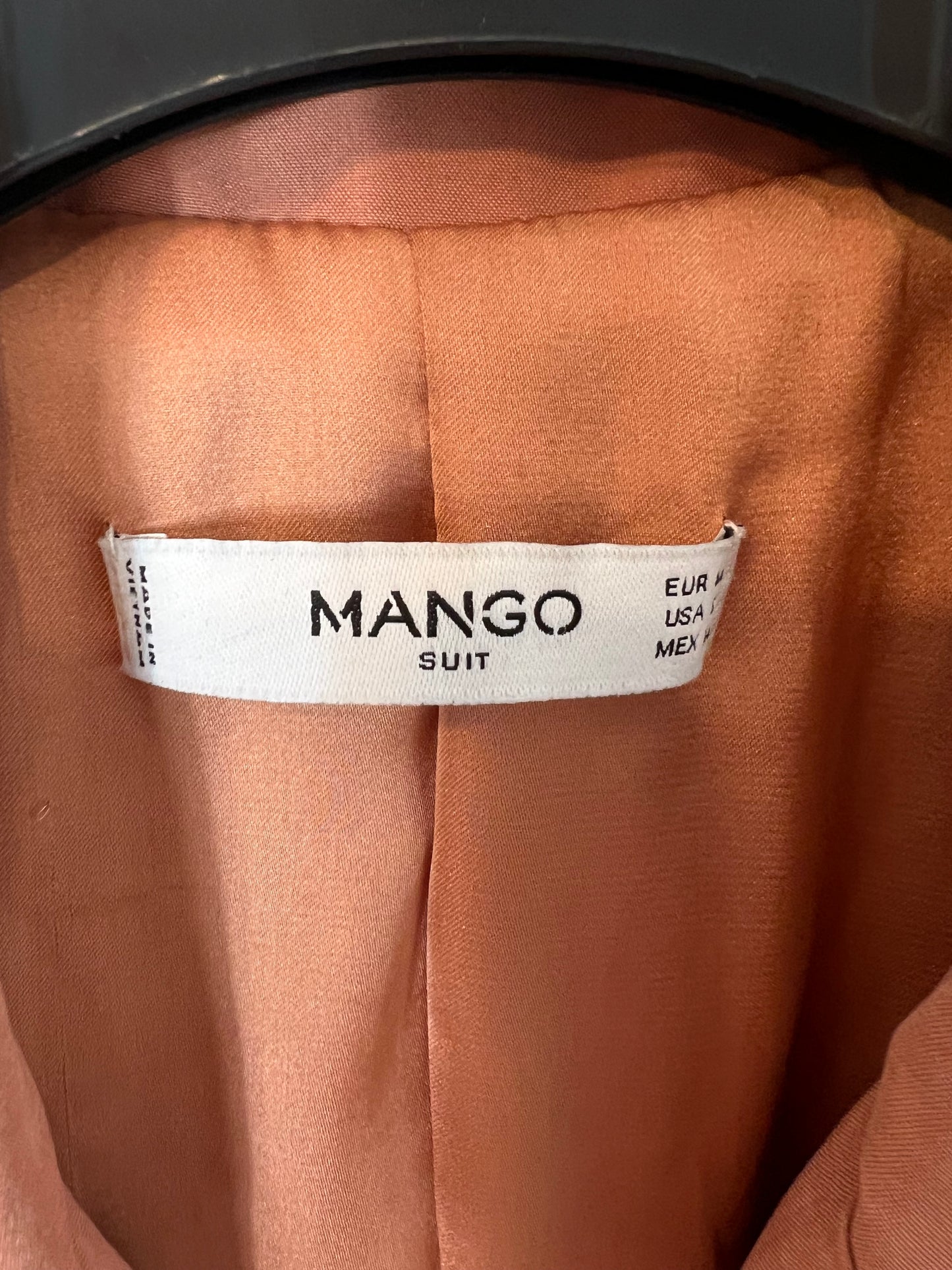 MANGO. Traje de chaqueta teja T.m/l