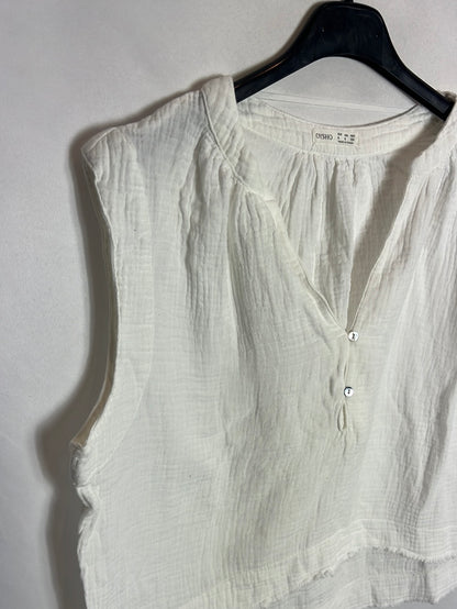 OYSHO. White bamboo knit top. TS