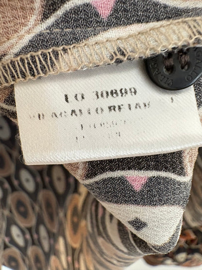 VILAGALLO. Total look fluido estampado geométrico