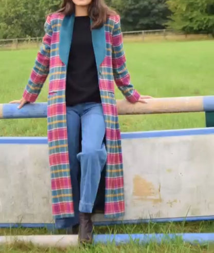 MAQUIS & CO. Abrigo largo cuadros solapa terciopelo