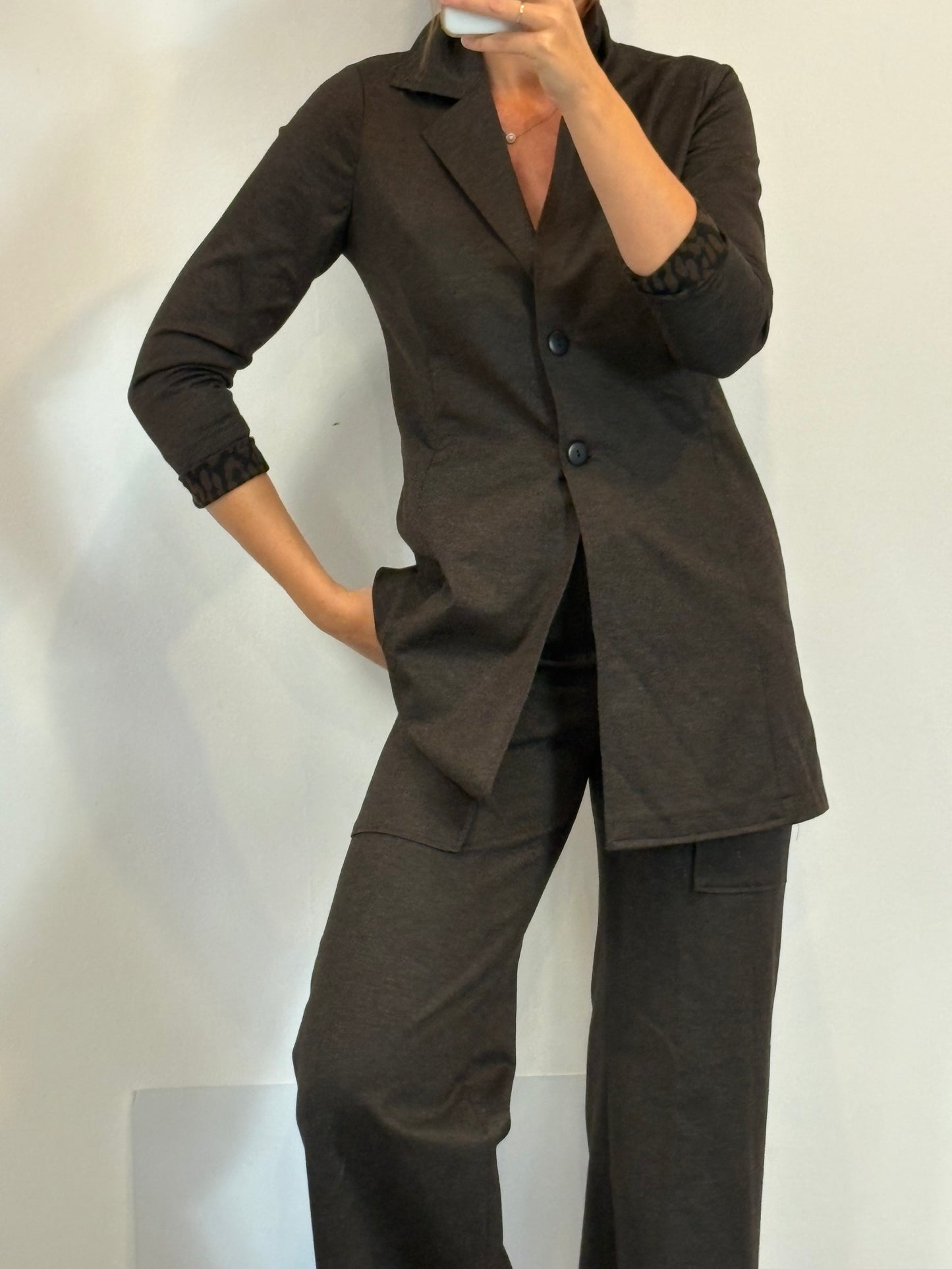 ERRE. Chaqueta marrón espiga  3/4