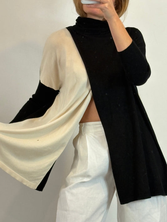 SIMORRA. Jersey bicolor aberturas