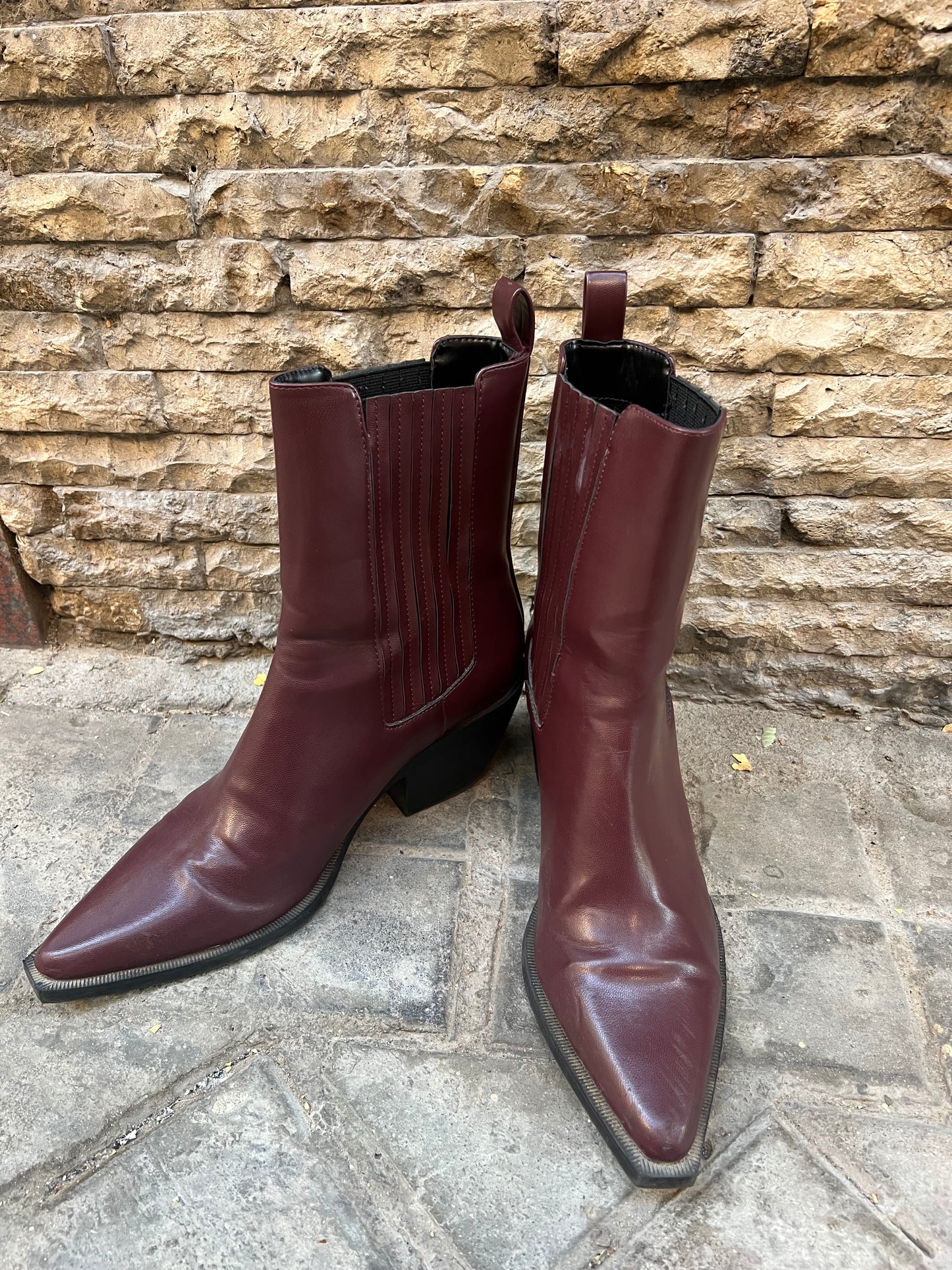 TINTORETTO. Botines chelsea burdeos