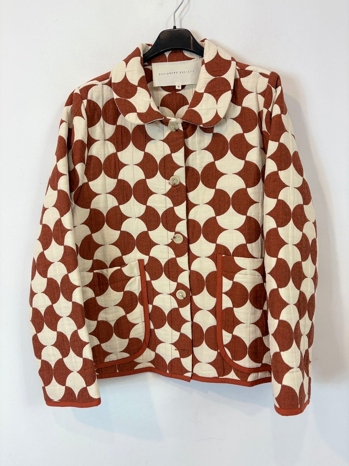 DESIGNERS SOCIETY. Chaqueta textura estampado retro