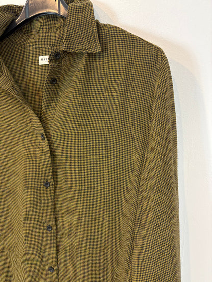 MASSCOB. Blusa verde caqui mezcla.