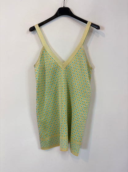 ZARA. Conjunto punto estampado geométrico