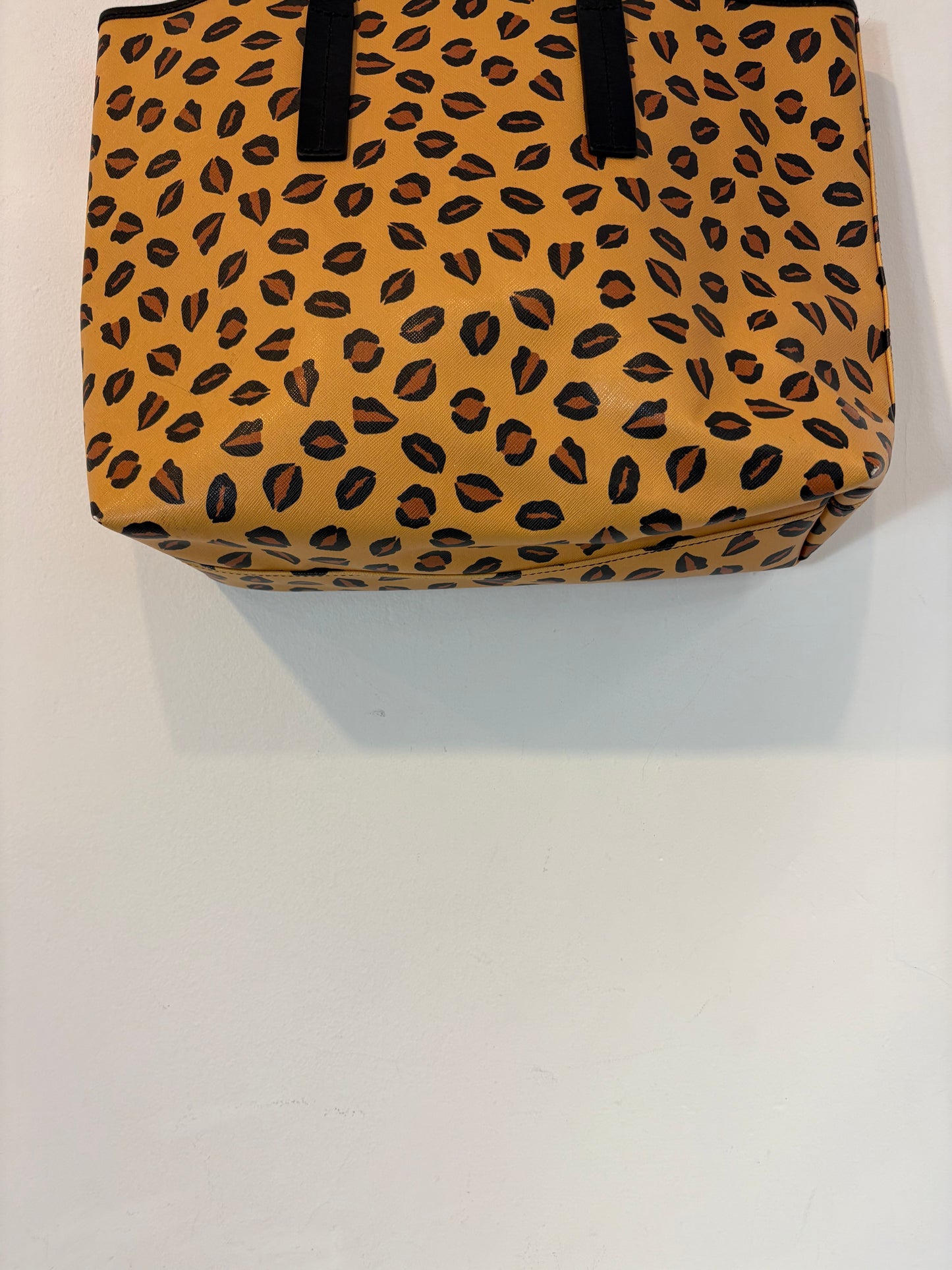 BIMBA Y LOLA. Bolso shopper edición especial